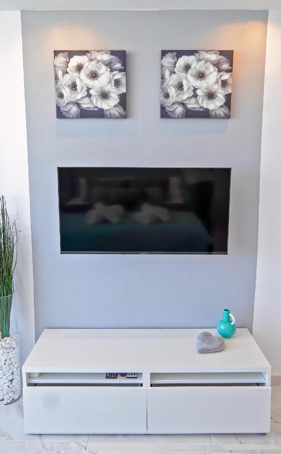 Modern Studio With A Sea View And Pool Access Ponderosa 801 Playa de las Americas  Exterior photo