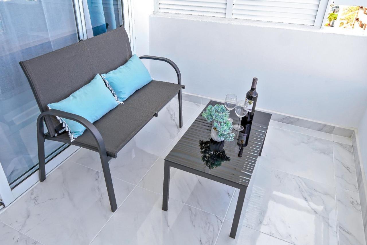 Modern Studio With A Sea View And Pool Access Ponderosa 801 Playa de las Americas  Exterior photo